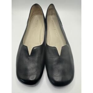 Antonio Melani Black Leather Slip-on Ballet Flats V-Shaped Vamp Cut Classic Work